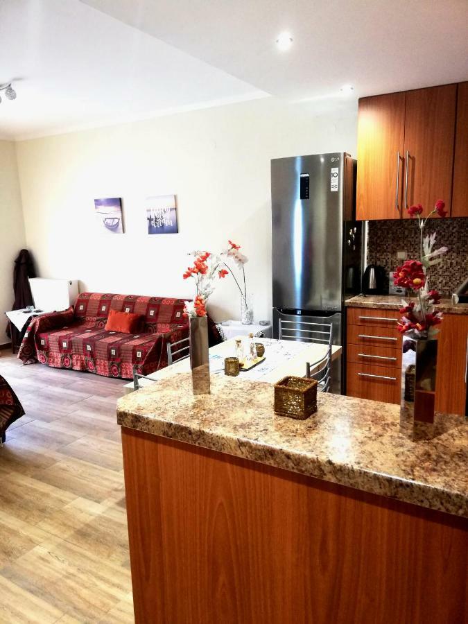 Aspa'S Apartment Кавала Екстериор снимка